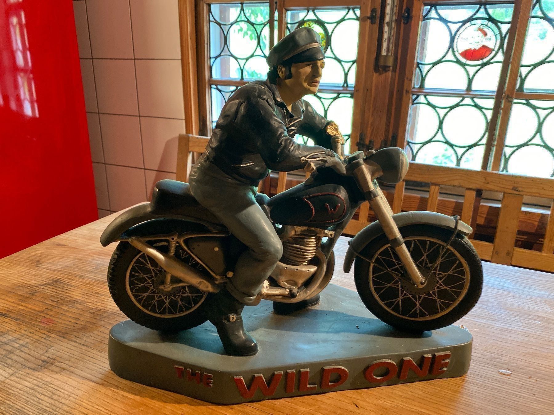 Figuren: Marlon Brando Motorrad wild one – Gebraucht aus zuerich von Thorleif_Tvricvm