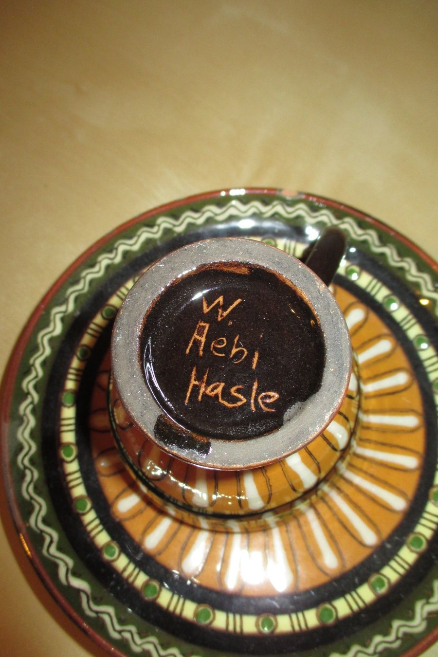 Tazze: Keramiktasse und -Teller handbemalt – Usato da Lützelflüh-Goldb venduto da wli_9wqr 2