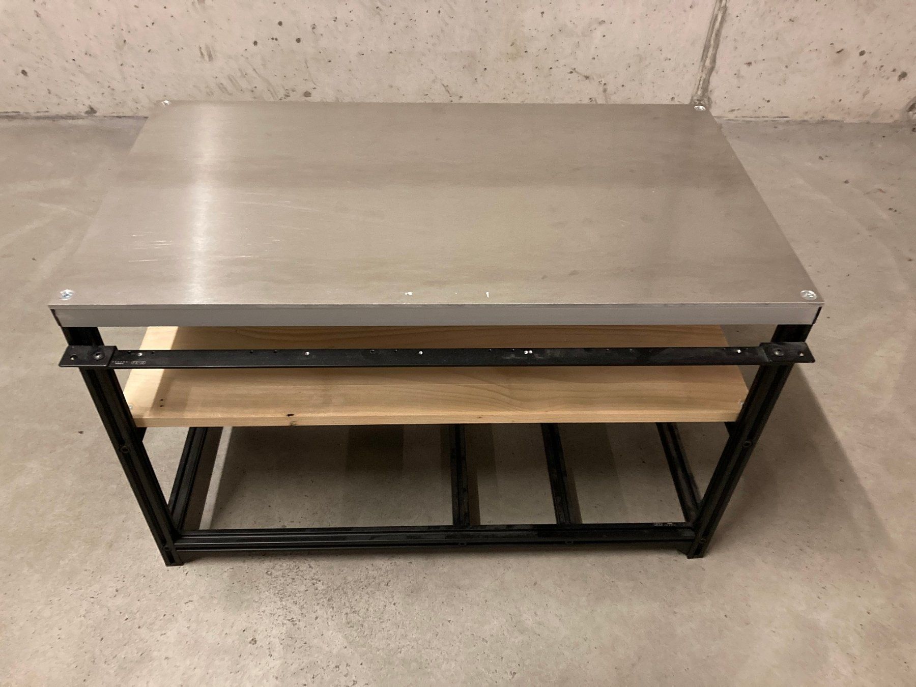 Coin Miner: Mining Rig Frame Veddha Minercase mit Aluminium Deckel – Usato da Wettingen venduto da Schabernack_sam 9