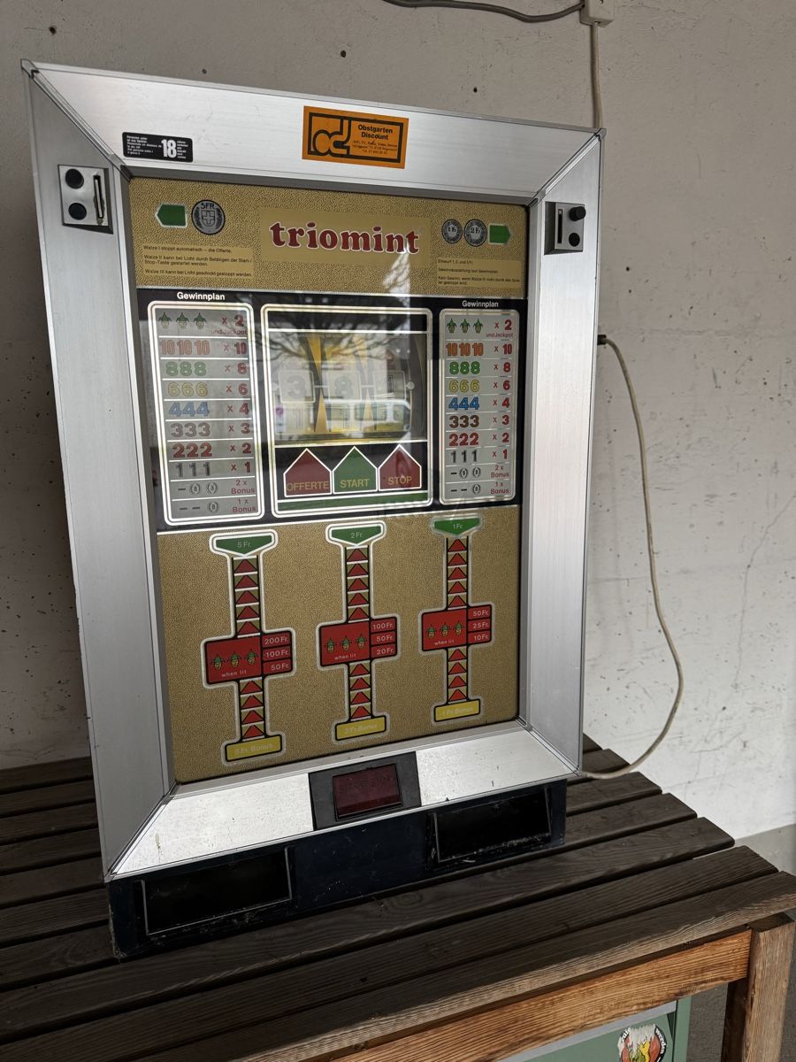 Spielautomaten: Triomint Spielautomat – Gebraucht aus Hallau von Kerbi6