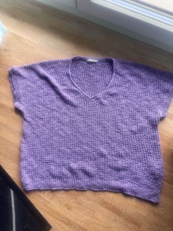 Sommerliches Stricktop von NILEi n Lila, Grösse M Neuwertig