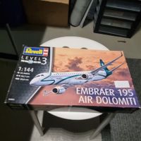 Revell Modellbausatz Embraer 195 neu