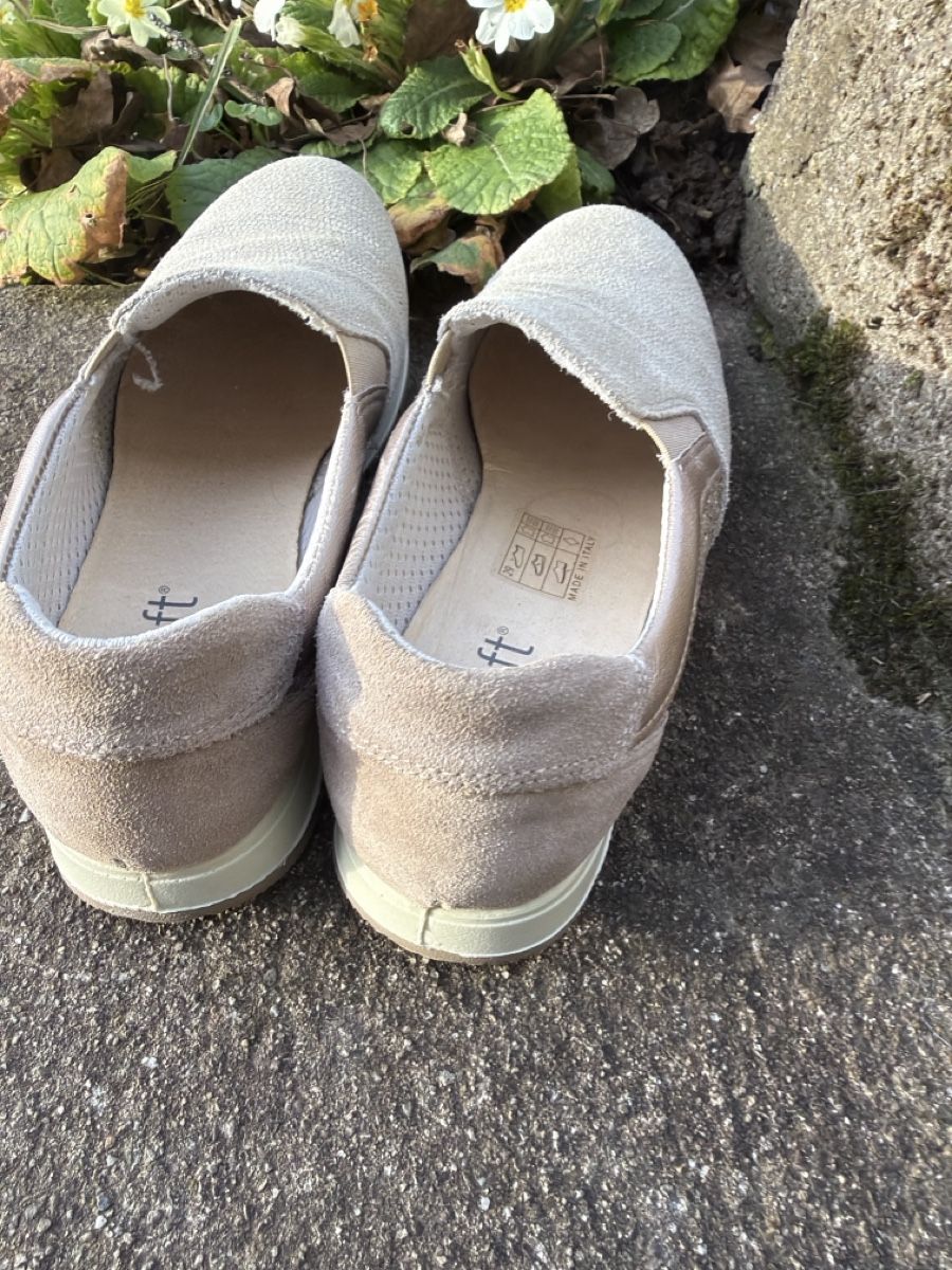 Scarpe da donna: Sneaker von Gosoft Gr. 37 – Usato da Oberrohrdorf venduto da Mariann79 2