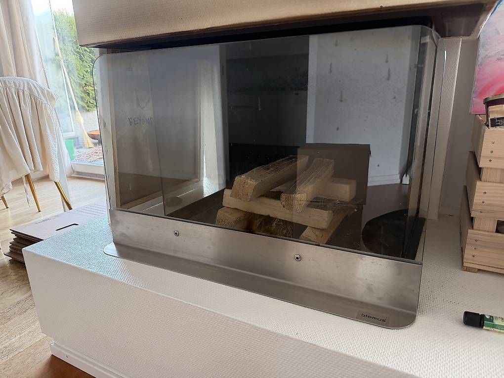 Stufe caminetto: FUNKENSCHUTZ CA. 80 X 50,5 X 14CM  BLOMUS – Usato da Meggen venduto da mar_rb27