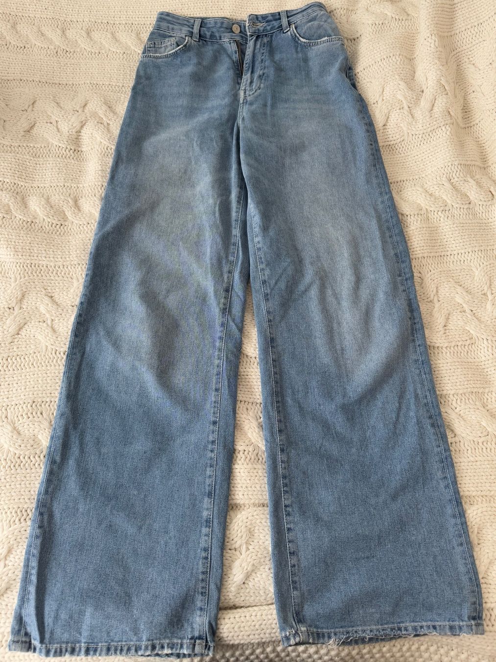 Bershka Jeans: Wide leg blaue Jeans – D'occasion à Bern par sto_2djw