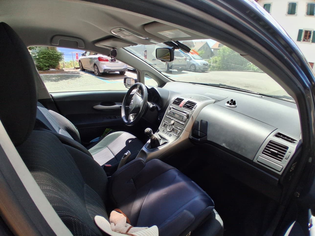 Toyota Automobili: toyota auris  – Usato da Chardonne venduto da hel_h5k2 4