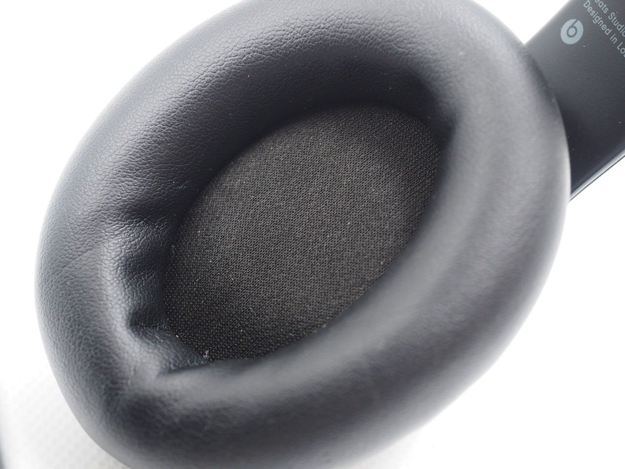Beats Casques audio: BEATS Studio Pro Bluetooth Kopfhörer (26100603) – D'occasion à Zürich par fundsachenverkauf 1