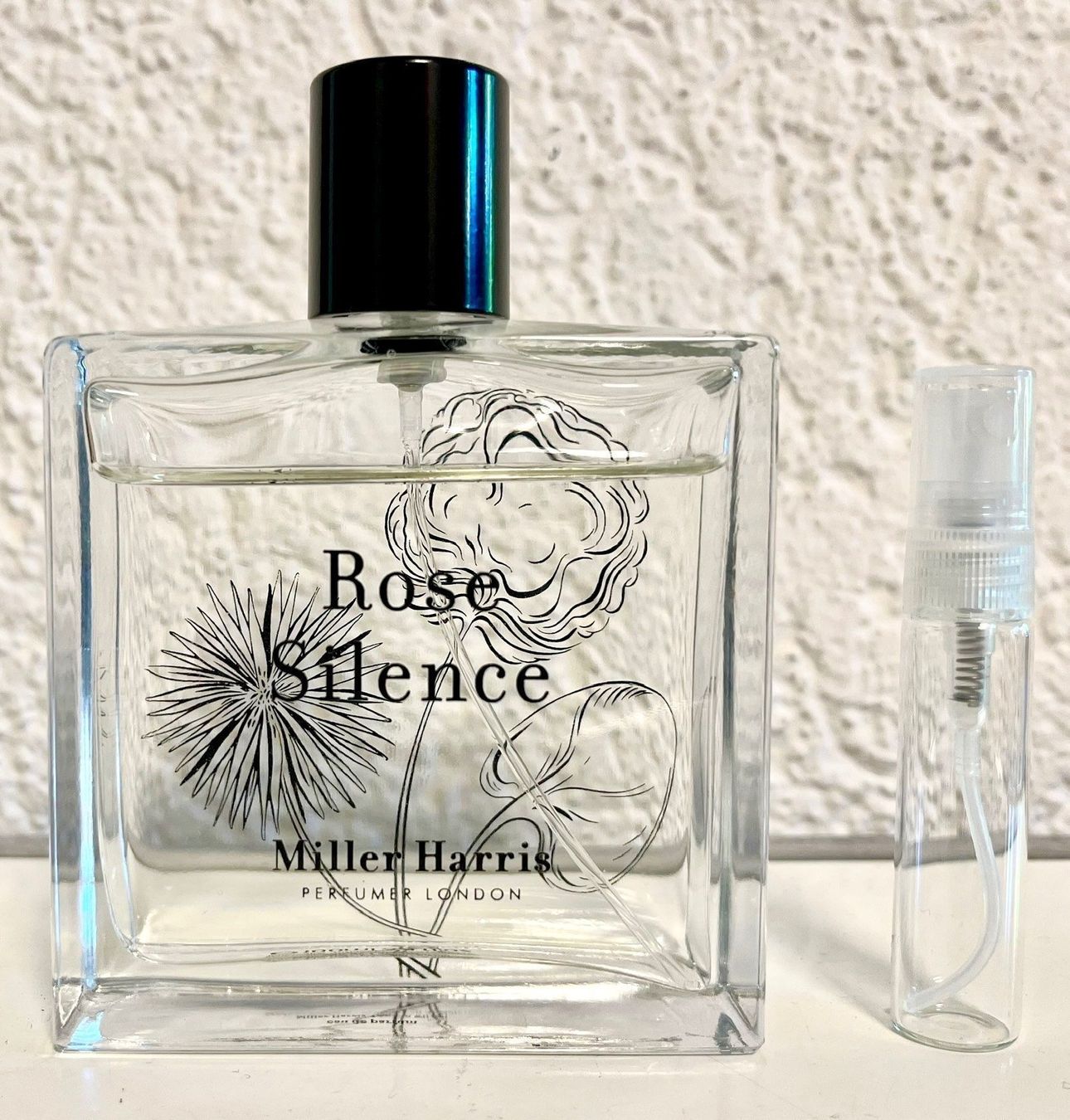 Profumi & Eau de Toilette: MILLER HARRIS Rose Silence 5 ml Abfüllung – Nuovo (secondo la descrizione) da St. Gallen venduto da lfs_nxl8