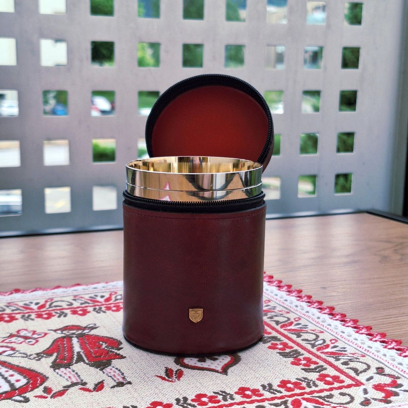 Bicchieri: Set de voyage VW | Jerome Leplat | 2 grands gobelets – Usato da Sion venduto da XeniyaX 9