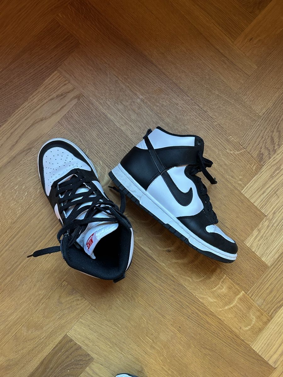 Nike Herrenschuhe: Nike Sneaker Dunk High – Gebraucht aus Zürich von ZurichGothenburg