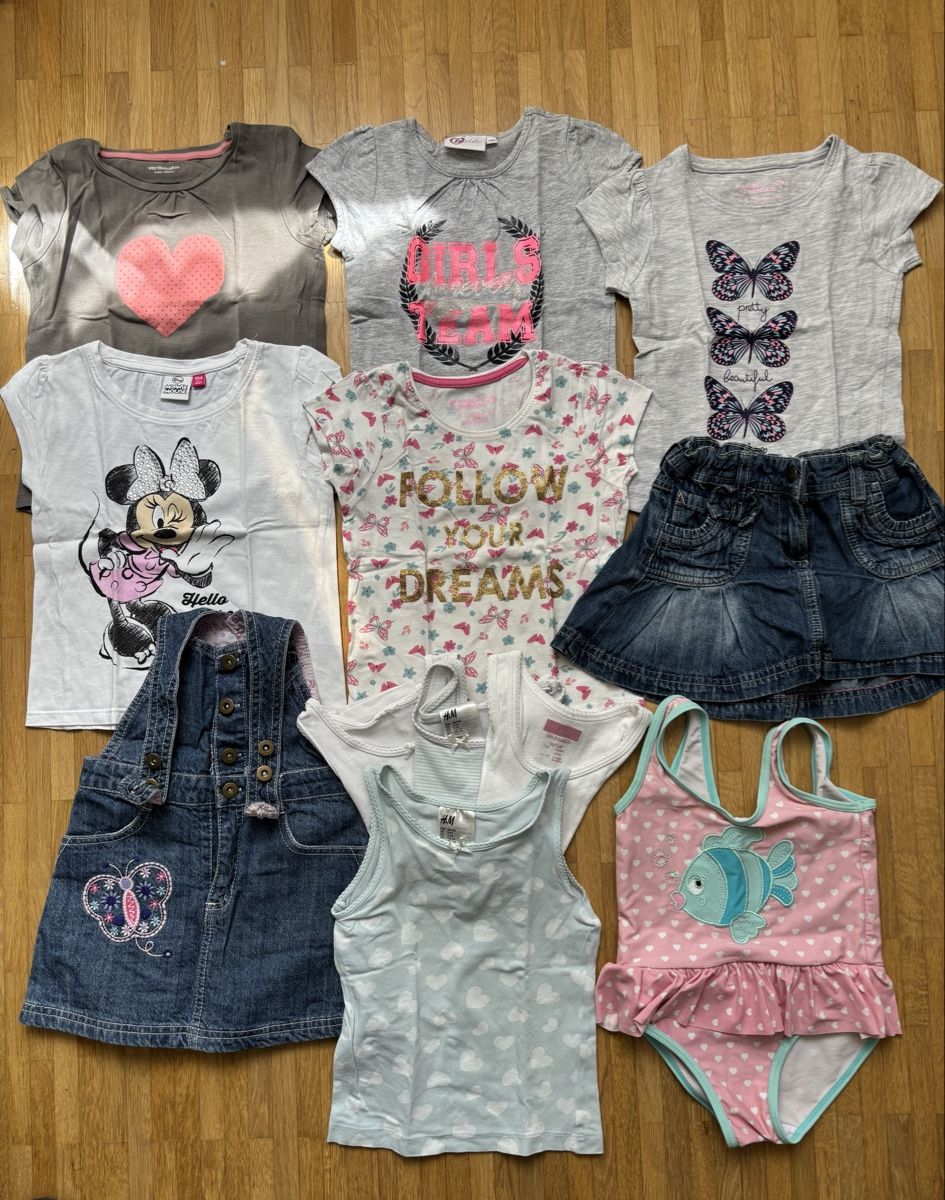 Lotti & Set di vestiti: 39-teiliges Kleiderset Gr. 98/104 – Usato da Niederwangen b. Bern venduto da muidop 3