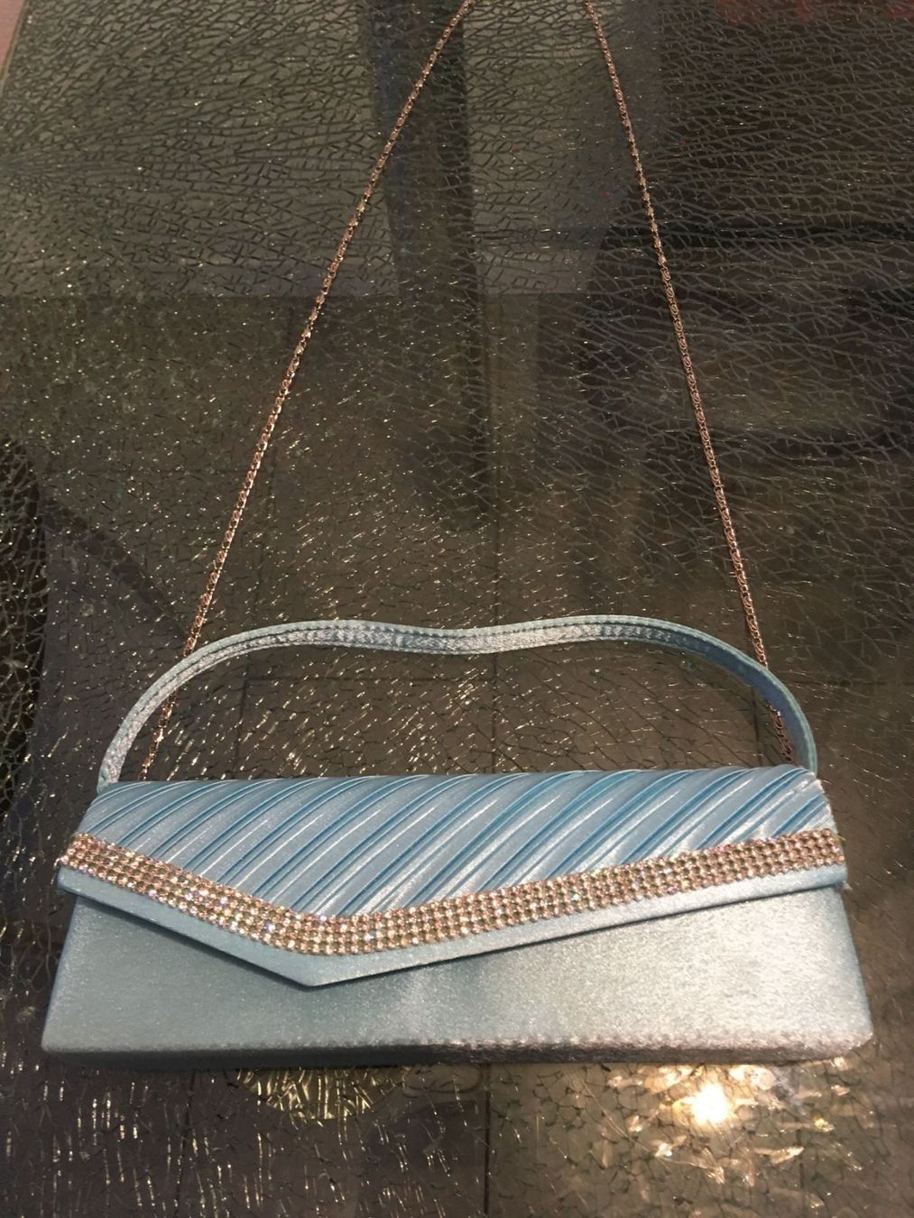 Borse da donna: schöne hellblaue Hochzeits-Tasche – Nuovo (secondo la descrizione) da Oftringen venduto da andrax
