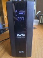 APC USV BR1300MI 1300VA; 780W