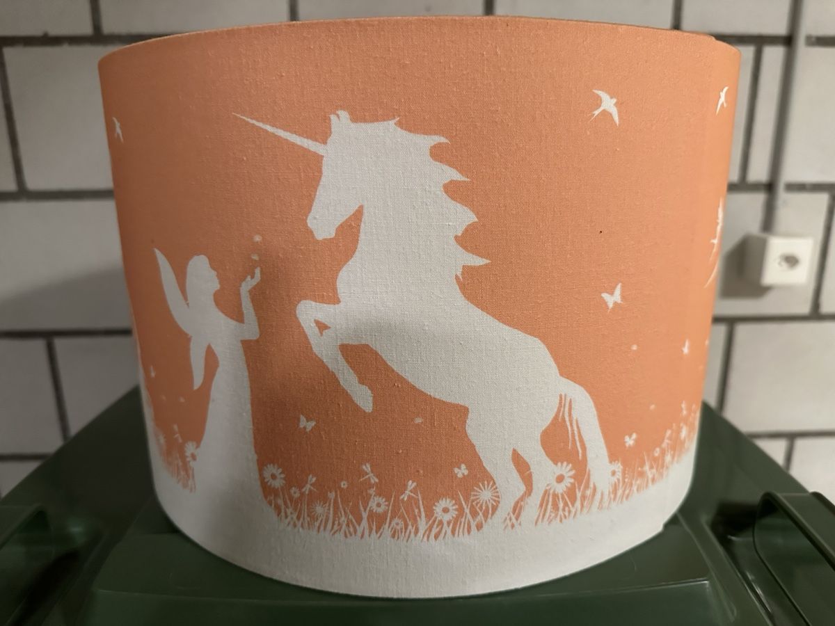 Paralumi: Lampenschirm Einhorn Feen, Kinderzimmer – Usato da steffisburg venduto da Corinne02 1