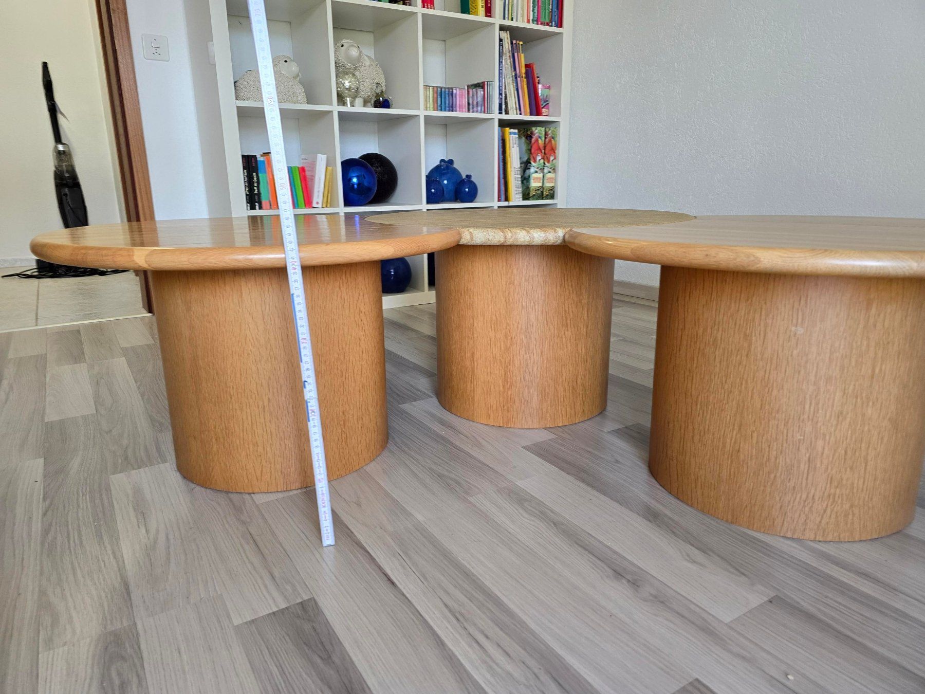 Set di tavolo e panche: Couchtische 3 - teilig rund – Usato da Bözen venduto da Maerchenprinz 2