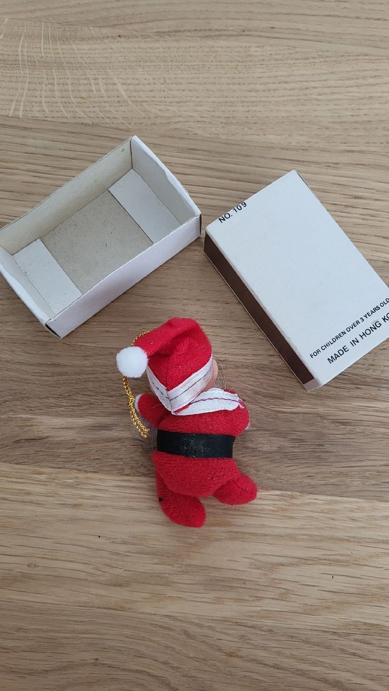 Figuren: Weihnachtsanhänger Nikolaus Retro – Gebraucht aus Strengelbach von maskil 1