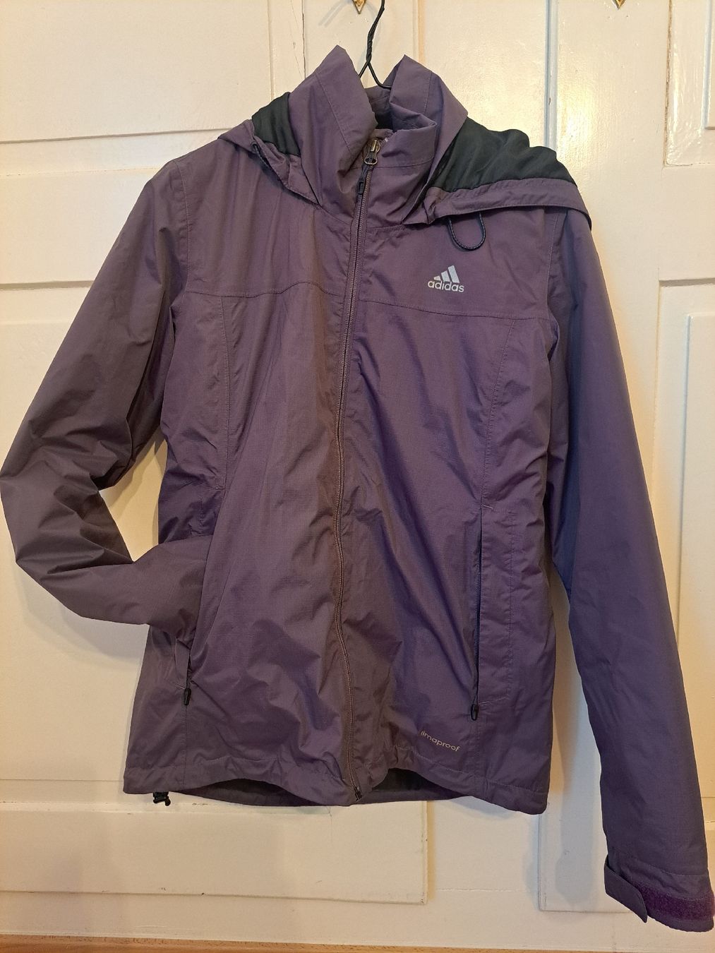 Adidas Giacche: Jacke Adidas Grösse S – Nuovo (secondo la descrizione) da Winterthur venduto da Sinam44
