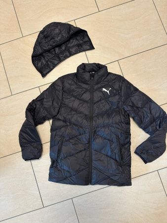 Doudoune PUMA noire chaude et légère, taille 164