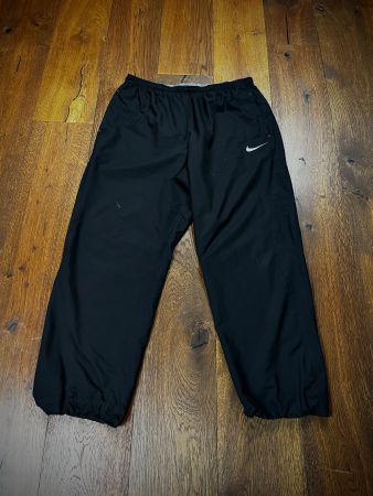Nike Trainingshosen in schwarz