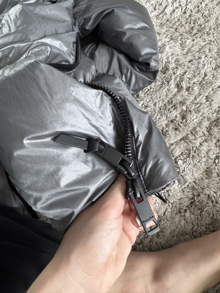 Massimo Dutti Jacken: Massimo Dutti  Down Jacket Grey XS – Neu (gemäss Beschreibung) aus Baar von Zlata1 5