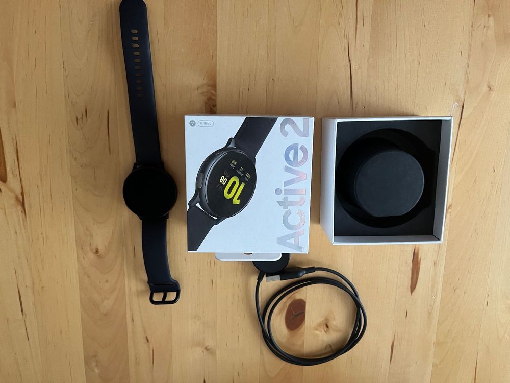 Samsung Galaxy Watch active 2 Kaufen auf Ricardo