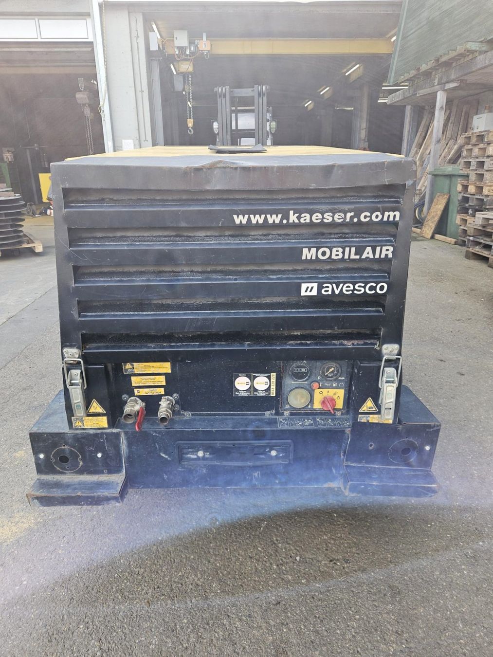Kaeser Compressori: Kaeser M27 Kompressor | ab 1.- – Usato da Beckenried venduto da schlinggi1 2