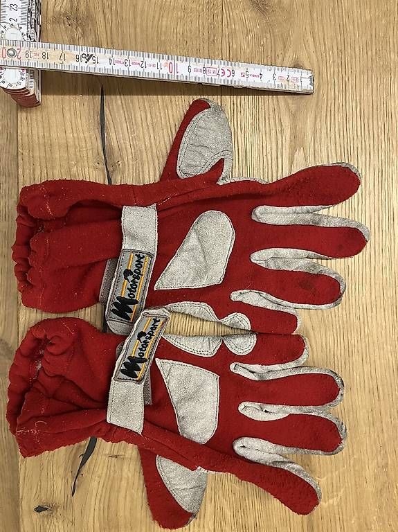 Go-Kart: Karthandschuhe diverse Grössen – Usato da Lostorf venduto da Mgs17 1