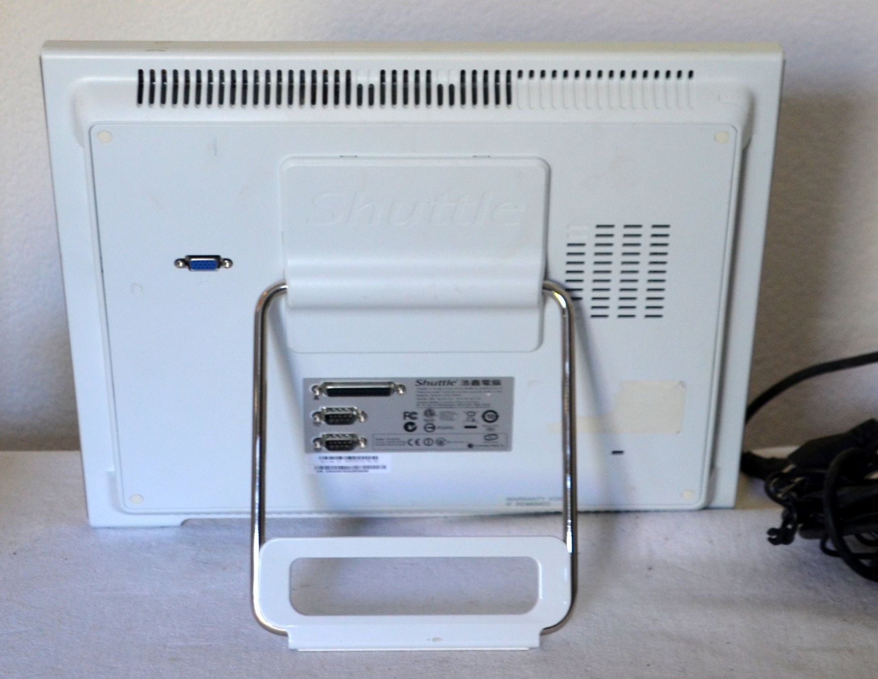 PC: All-in-One Shuttle XPC X50V9 – Usato da Collonges venduto da arashee 2