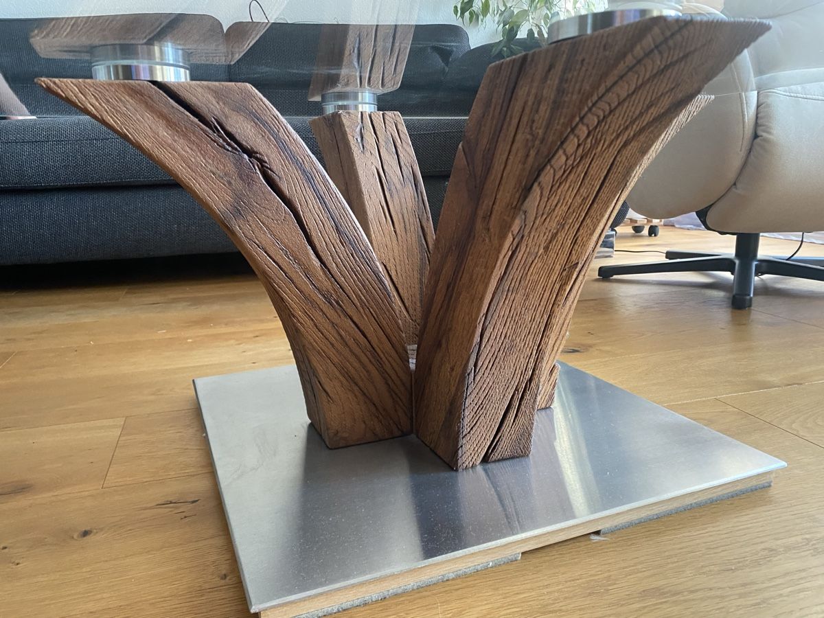 Tavoli: Design-Couchtisch - Massivholz & Glas – Usato da Nänikon venduto da Clodim 1