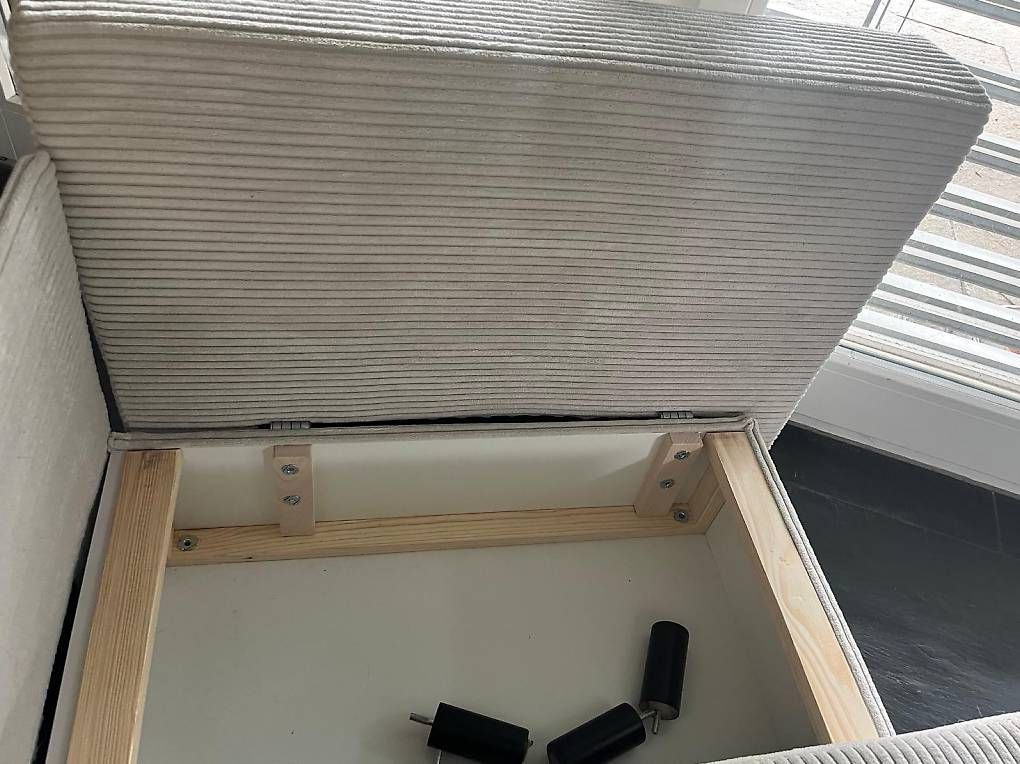 Liegen & Liegestühle: Liege Beige – Gebraucht aus Brüttelen von Kessa 2