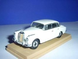 Mercedes Benz 300W 1:43