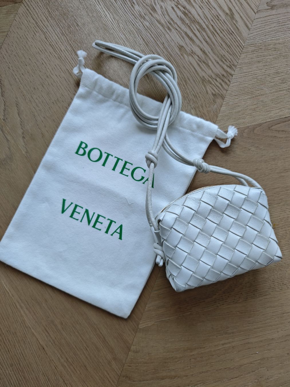 Bottega Veneta Sacs femmes: BOTTEGA VENETA Candy Loop Tasche Bag – D'occasion à Erlenbach ZH par nlh