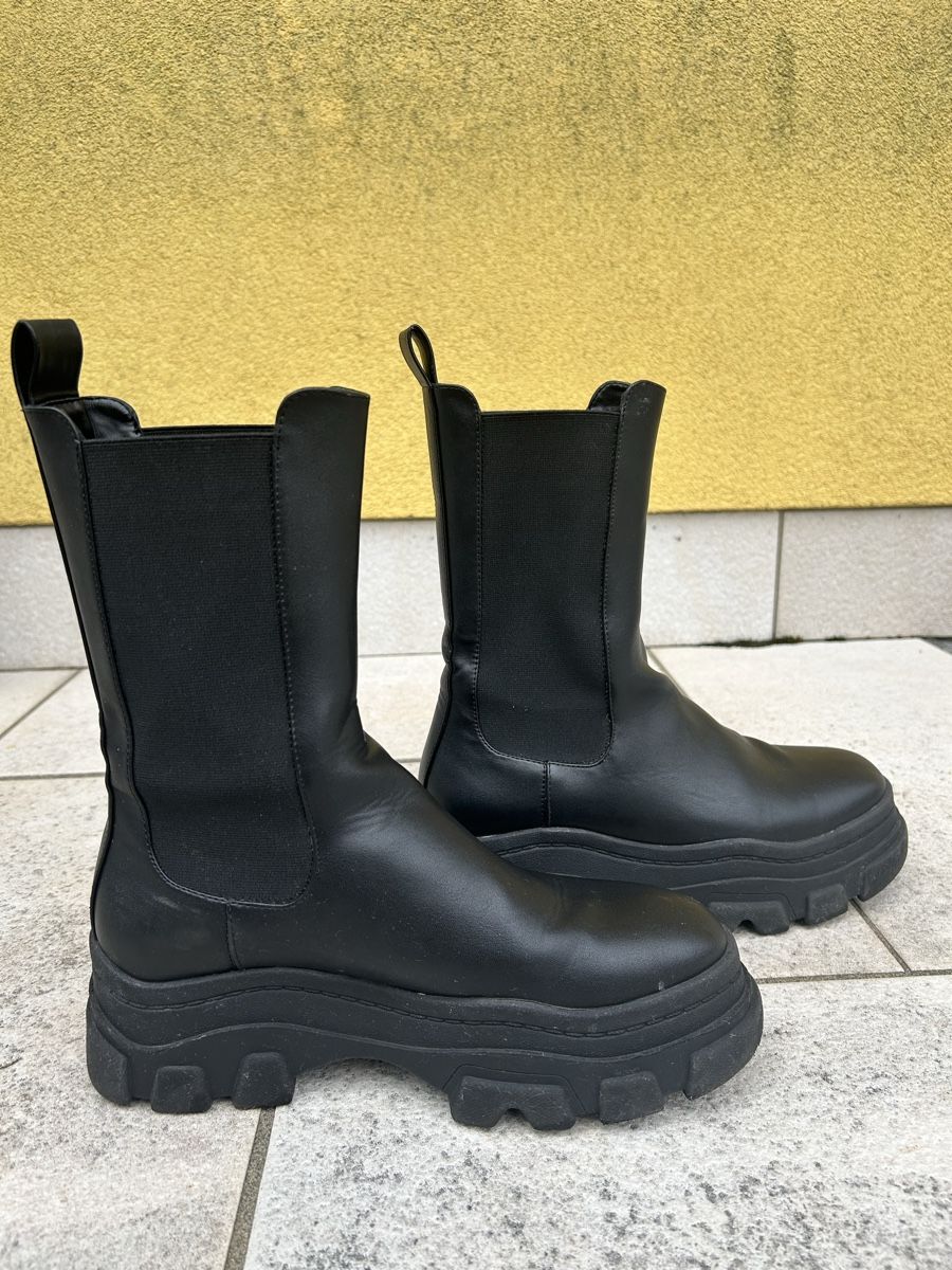 Bershka Scarpe da donna: Black boots – Nuovo (secondo la descrizione) da Arzo venduto da val_55vd 4