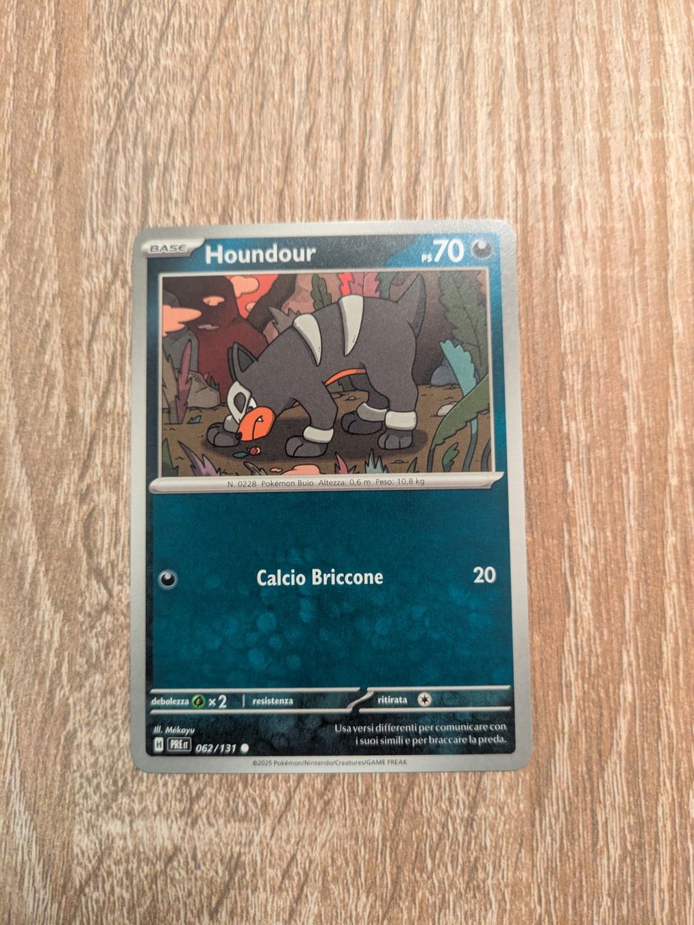 Pokémon Carte collezionabili: HOUNDOUR, PRISMATIC EVOLUTIONS, 62, 2025, COM, ITA, NM//MT – Usato da Losone venduto da AlpineLayer