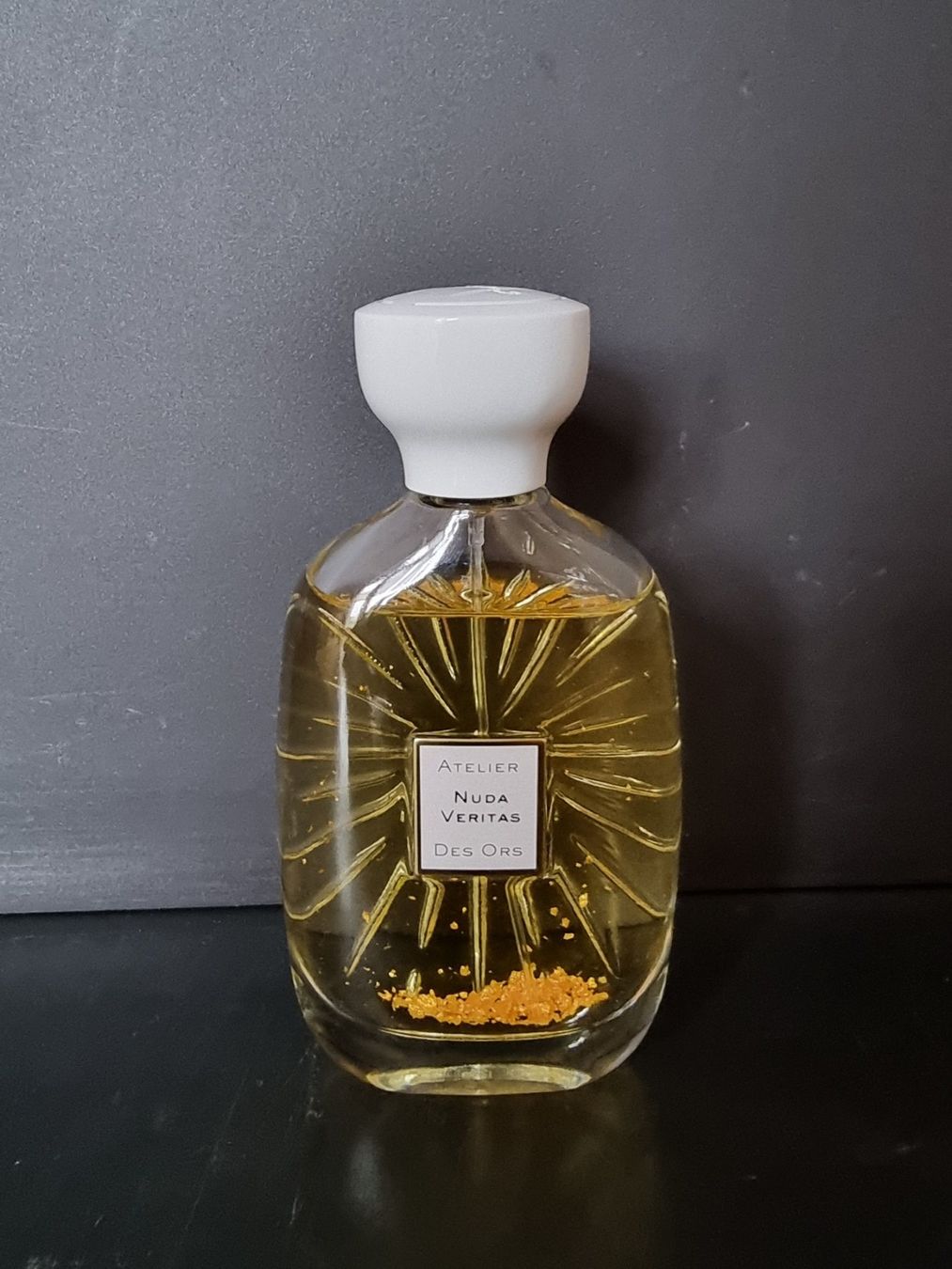 Profumi & Eau de Toilette: Atelier des Ors - Nuda Veritas – Usato da Zürich venduto da nyc0le
