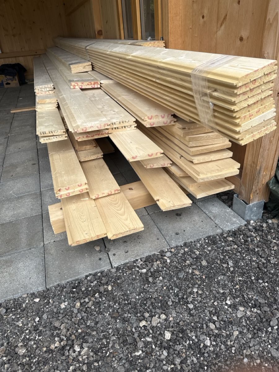 Articoli in legno: Diverses Holz – Usato da Langnau i. E. venduto da Dom_QV57