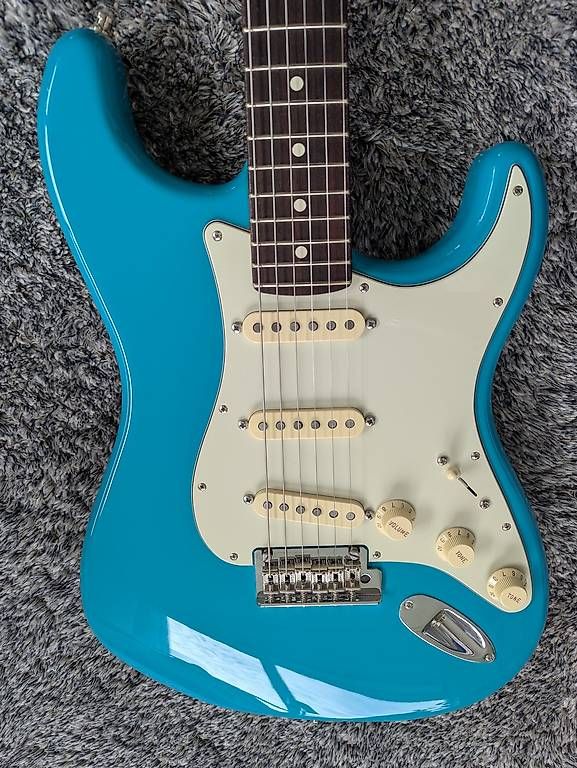 Fender Instruments de musique: Fender Stratocaster American Professional II – D'occasion à Windisch par Kookmeyer1 1