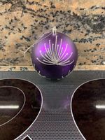 Violet Weihnachtskugeln mit Silberdekor, 6 Stk. zu verkaufen