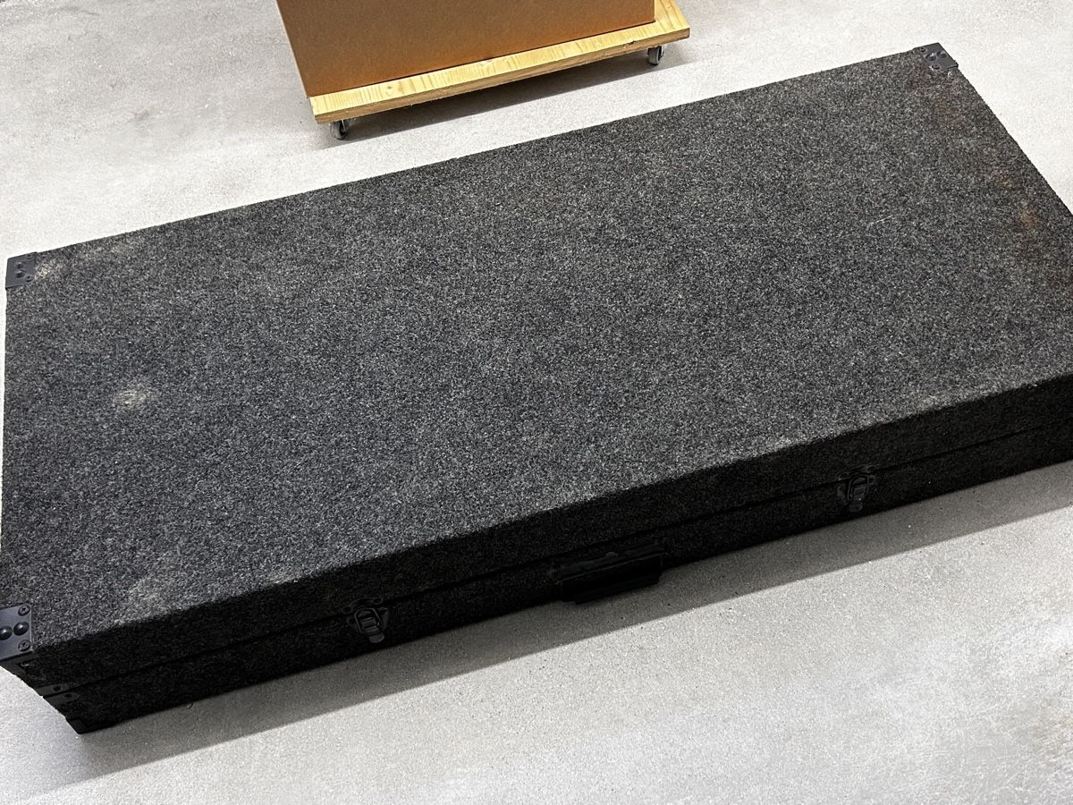Valigie: Turntable/ Mischpult Koffer – Usato da Horgen venduto da Syman6