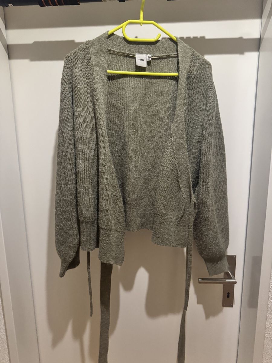 Maglioni & Felpe: Wickel Cardigan Sage – Usato da Port venduto da Ellebasisch 1