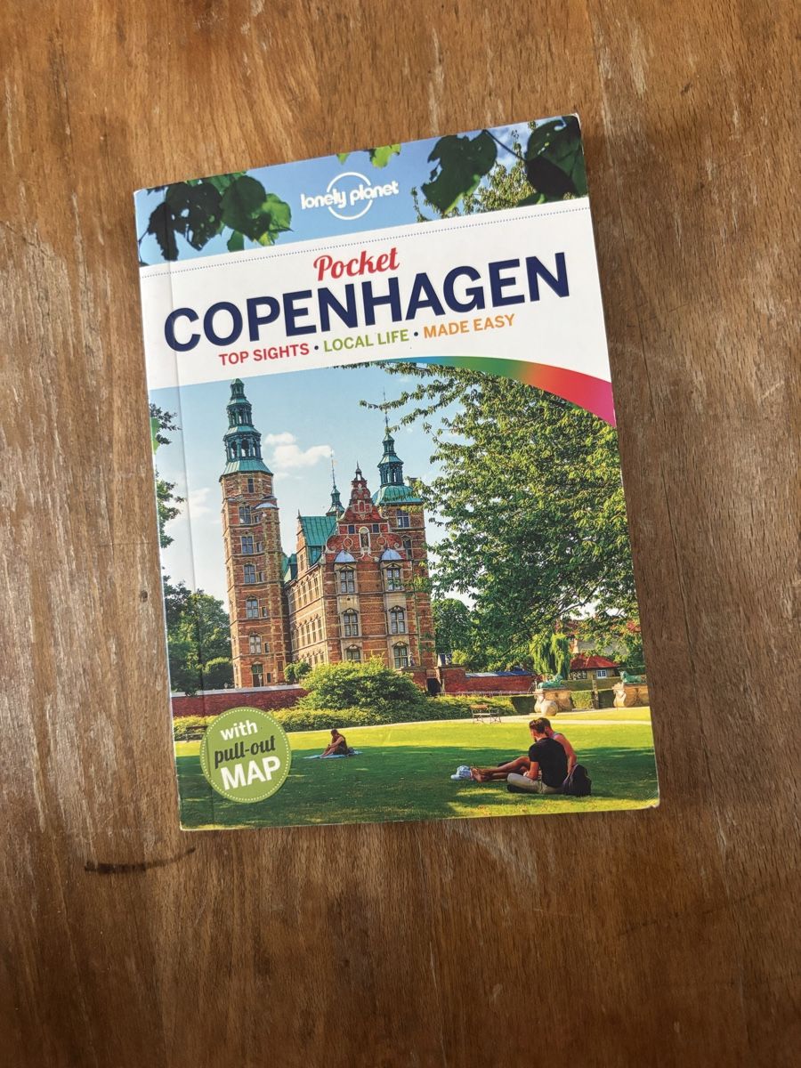 Libri: Libro CopenHagen – Nuovo (secondo la descrizione) da Schwyz venduto da Francesca54