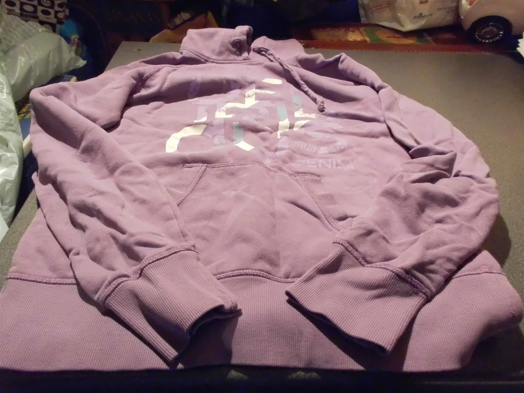 Tom Tailor Pullover & Sweatshirts: Kapuzenpullover Grösse S,  Tom Tailor, A – Gebraucht aus Zürich von abraxas1291