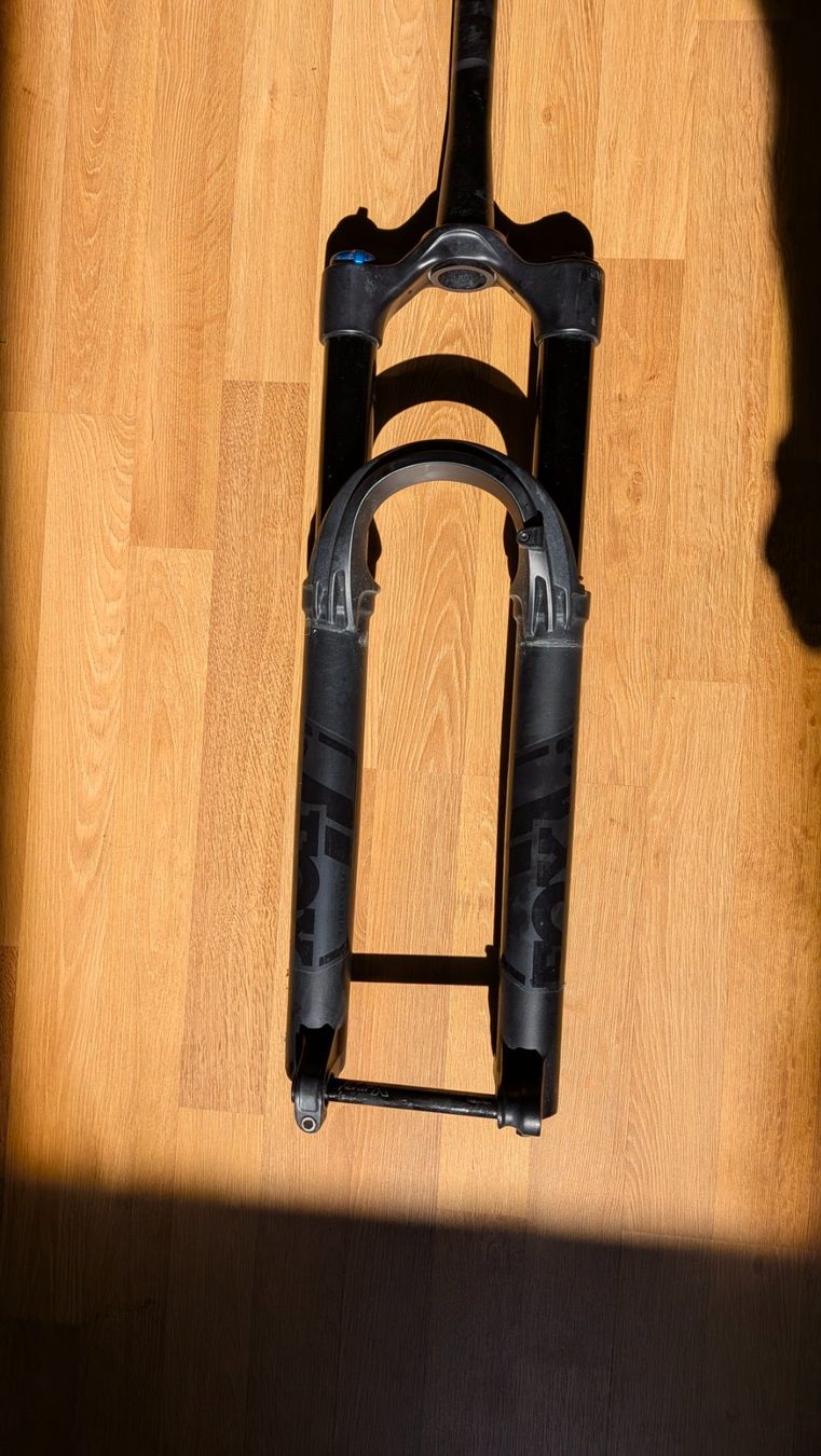 Fox Ersatzteile: FOX 36 Performance GRIP 29 Boost 150mm 180mm Schaft | MTB – Gebraucht aus Buchs ZH von rom_ycv2 3