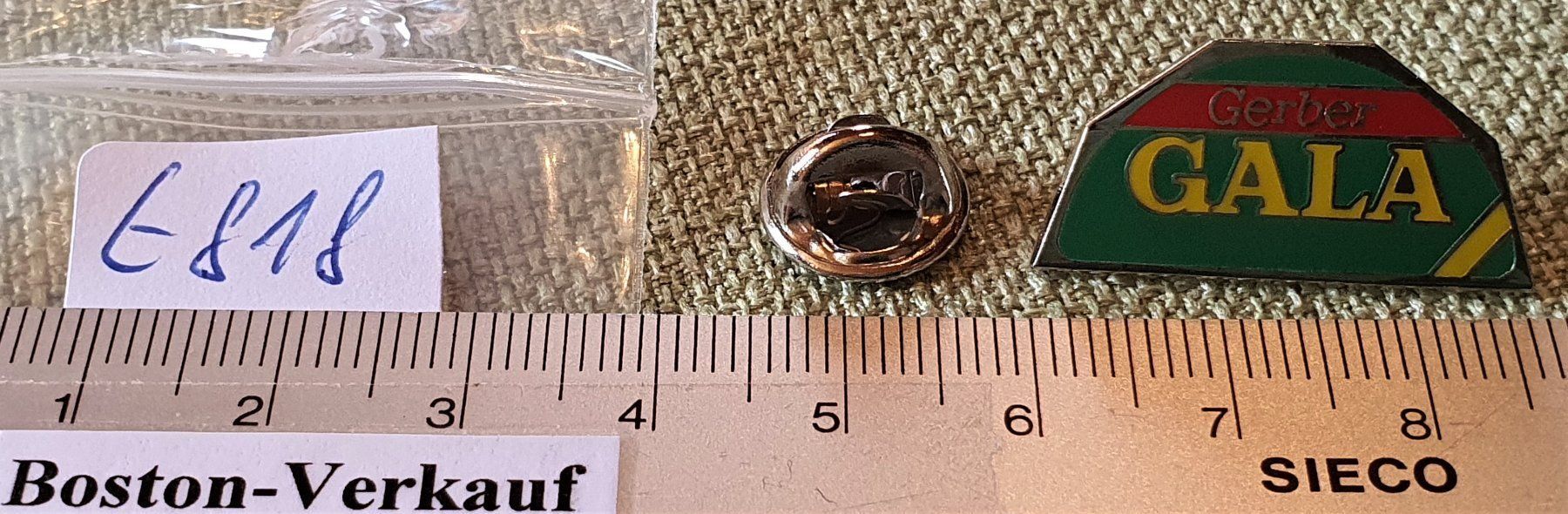Plaketten & Abzeichen: E818 - Pin Mondo - Gerber Gala Grün – Gebraucht aus Reinach BL von Boston-Verkauf 2