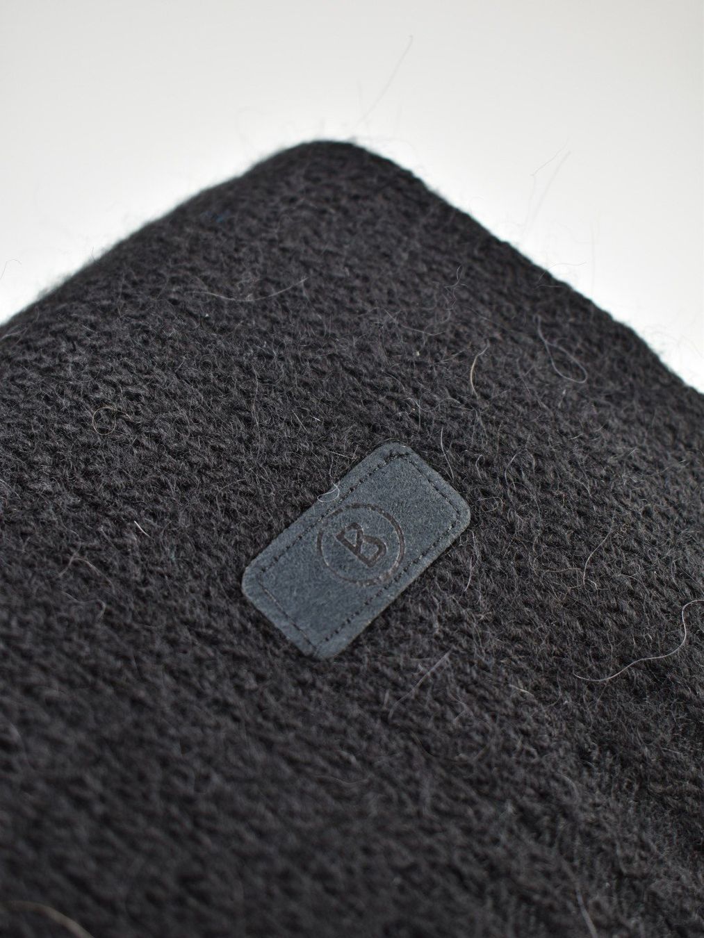 Bogner Foulard & Sciarpe: Bogner Schal, schwarz, Wolle mit Alpaka – Usato da Nürensdorf venduto da 2ND_STORY 2