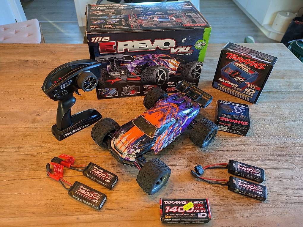 Modellismo RC: RC Car E-Revo VXL 1/16 3S – Usato da Lostorf venduto da lael33
