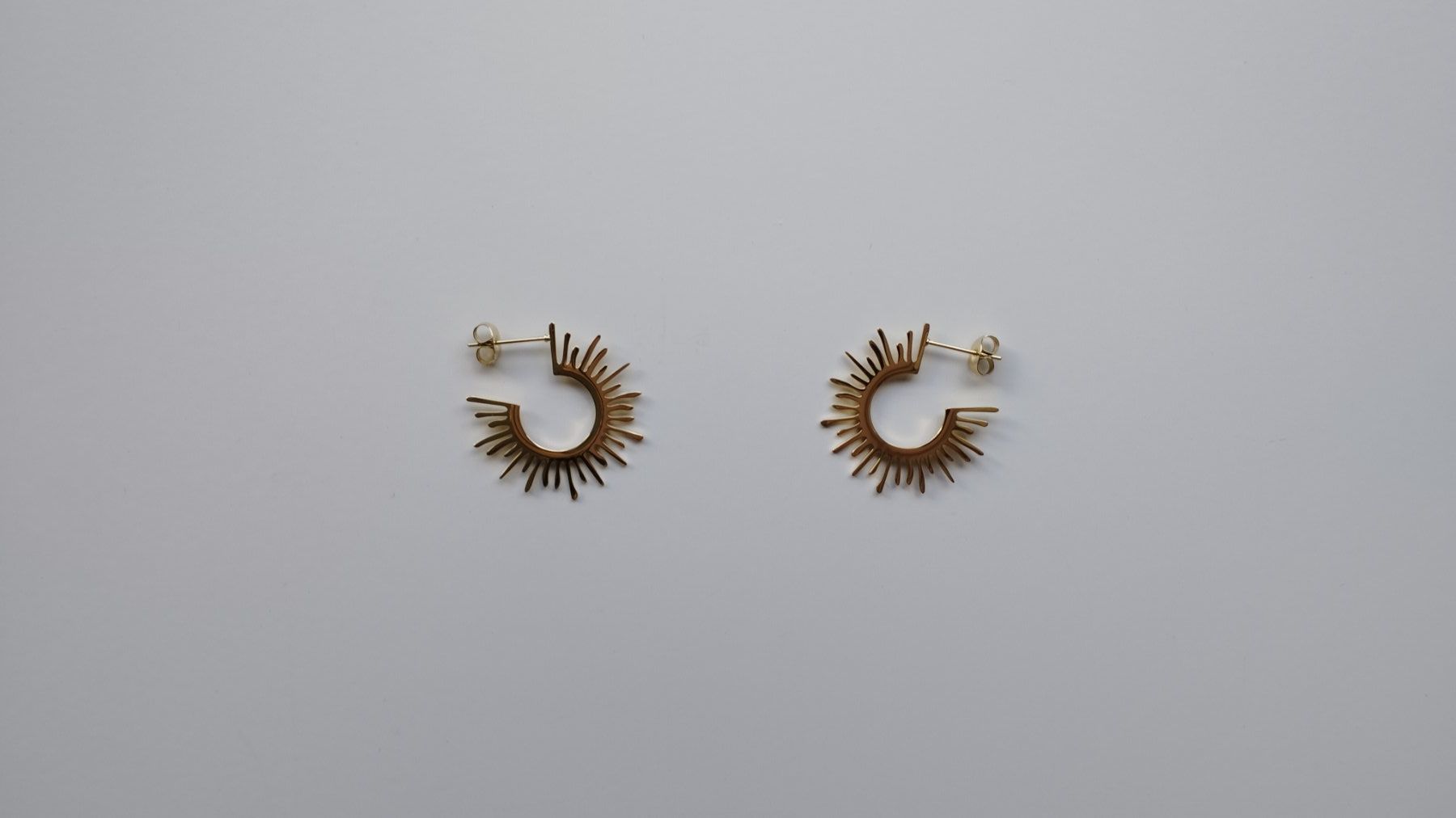 Boucles d'oreille: Stainless Steel Sun Earrings – Neuf avec emballage d'origine à Allschwil par Jani_Banani 2