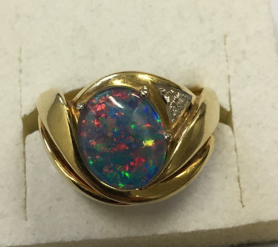 Anelli: Damenring 18 Karat mit Opal – Usato da Hombrechtikon venduto da Harosa 4