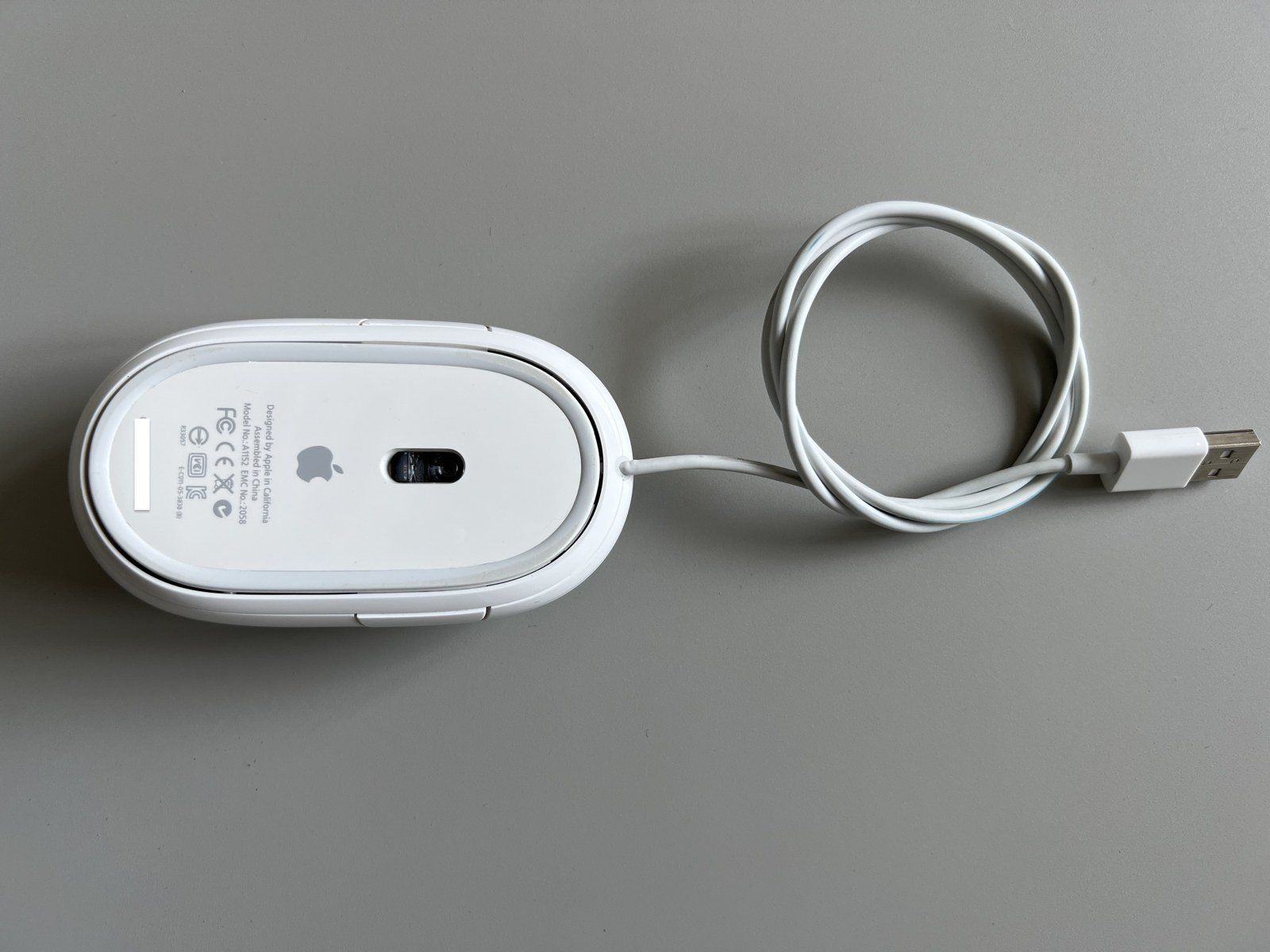 Apple Mouse: Apple Mighty Mouse A1152 USB weiss mit Originalbox – Usato da Zürich venduto da Kollege7 2