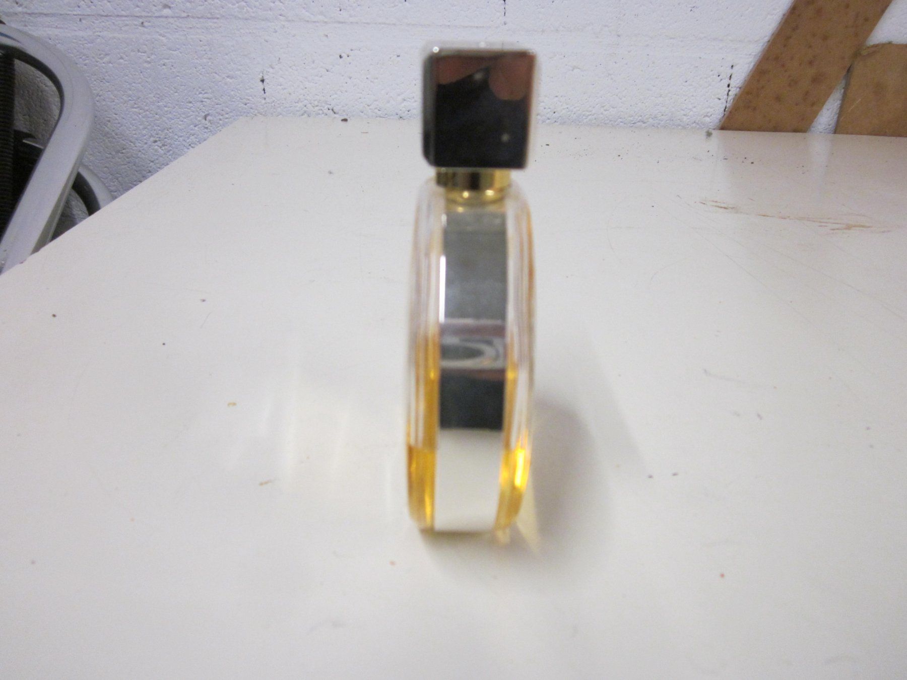 Chanel Parfums & Eau de Toilette: CHANEL CHANCE Eau de Parfum (100ml) reste env. 50ml – D'occasion à Grand-lancy par kohler333 1